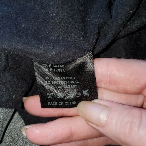 VEDA NYC Gray Black Suede Leather Funnel Neck Crop Jacket Small - Picture 11 of 15